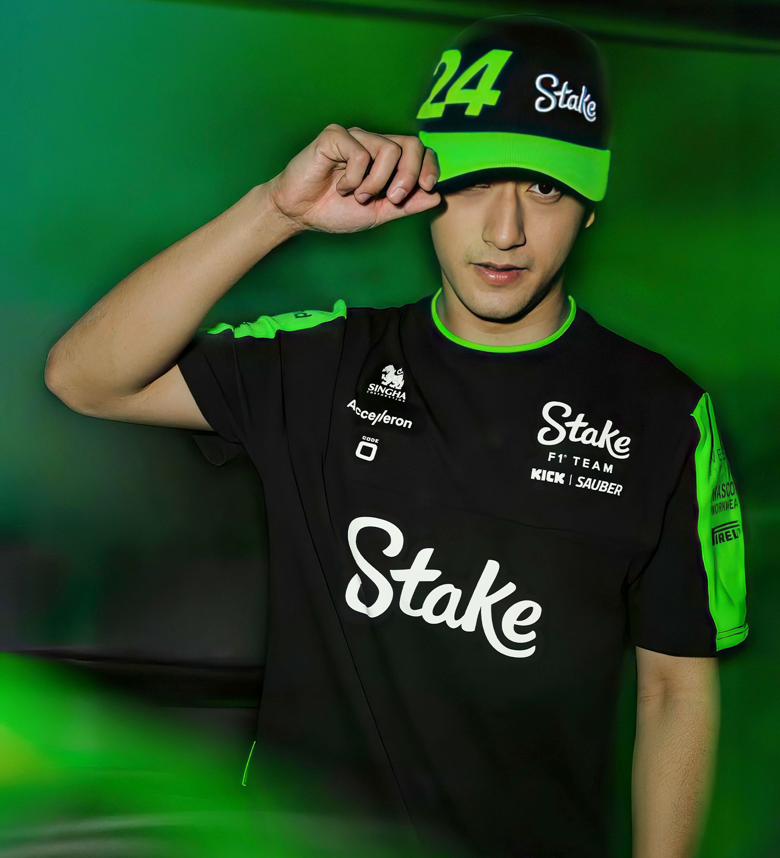 Stake F1 Team-Wear - Official F1 Merchandise